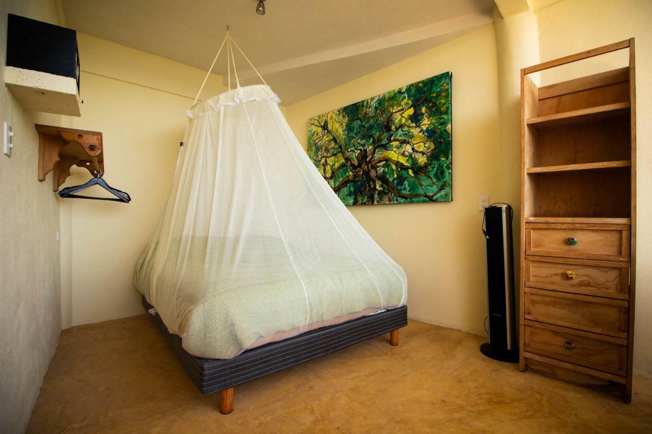 Pura Vida Wellness Retreat Hotel Yelapa Exterior photo