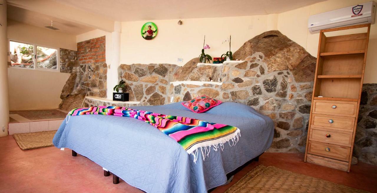 Pura Vida Wellness Retreat Hotel Yelapa Exterior photo