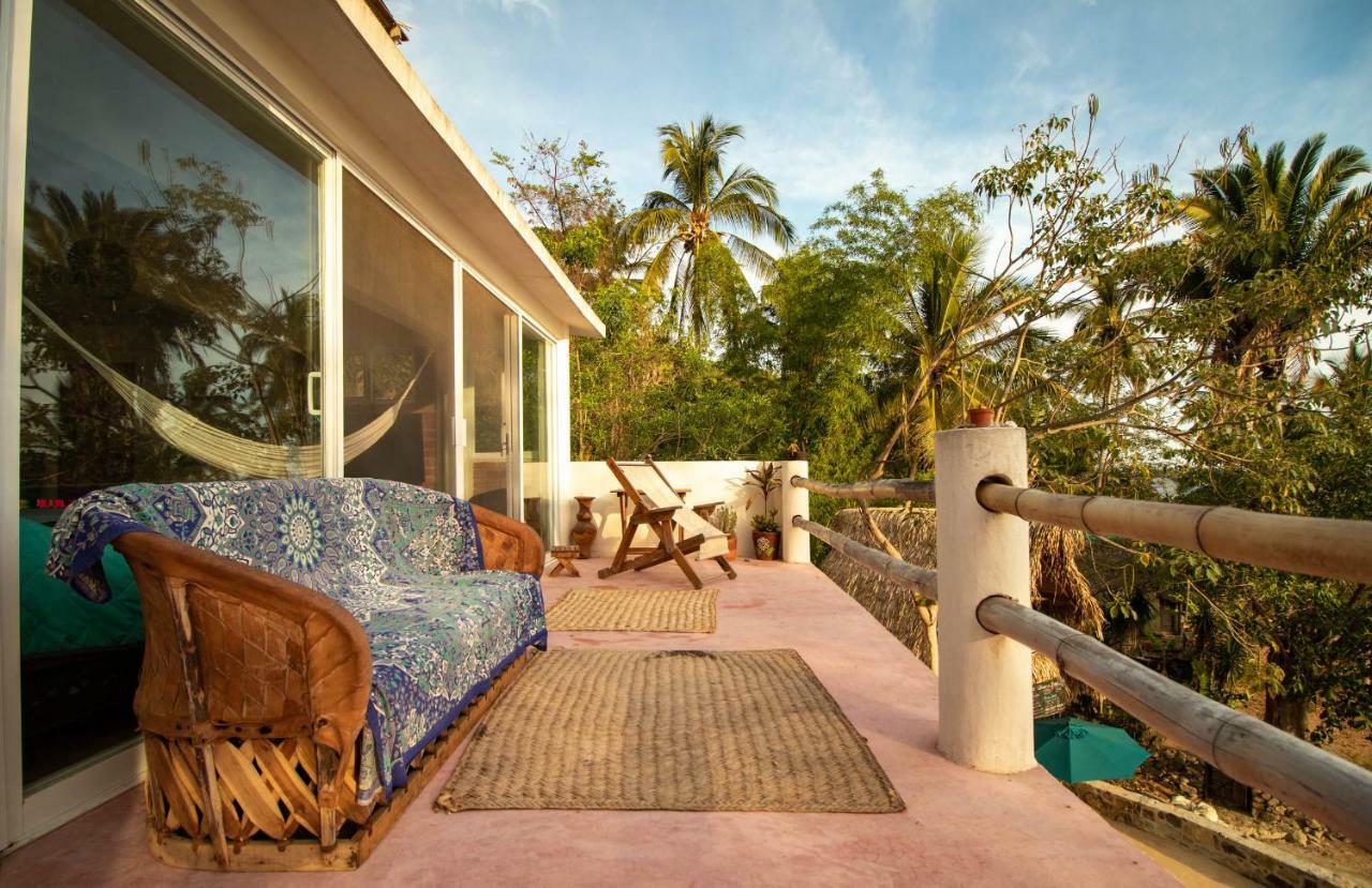 Pura Vida Wellness Retreat Hotel Yelapa Exterior photo